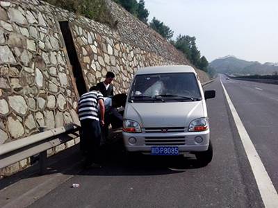 茂港区汽车救援服务